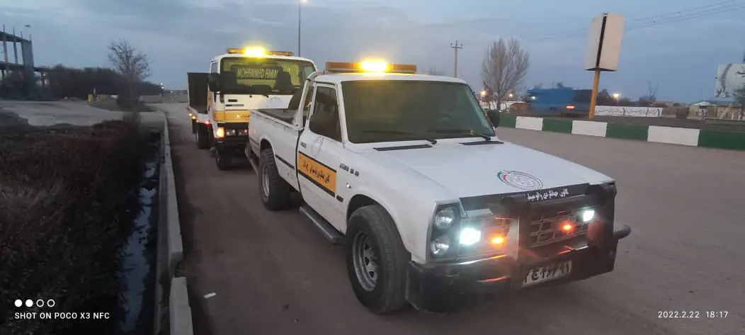 یدک کش ماکلوان